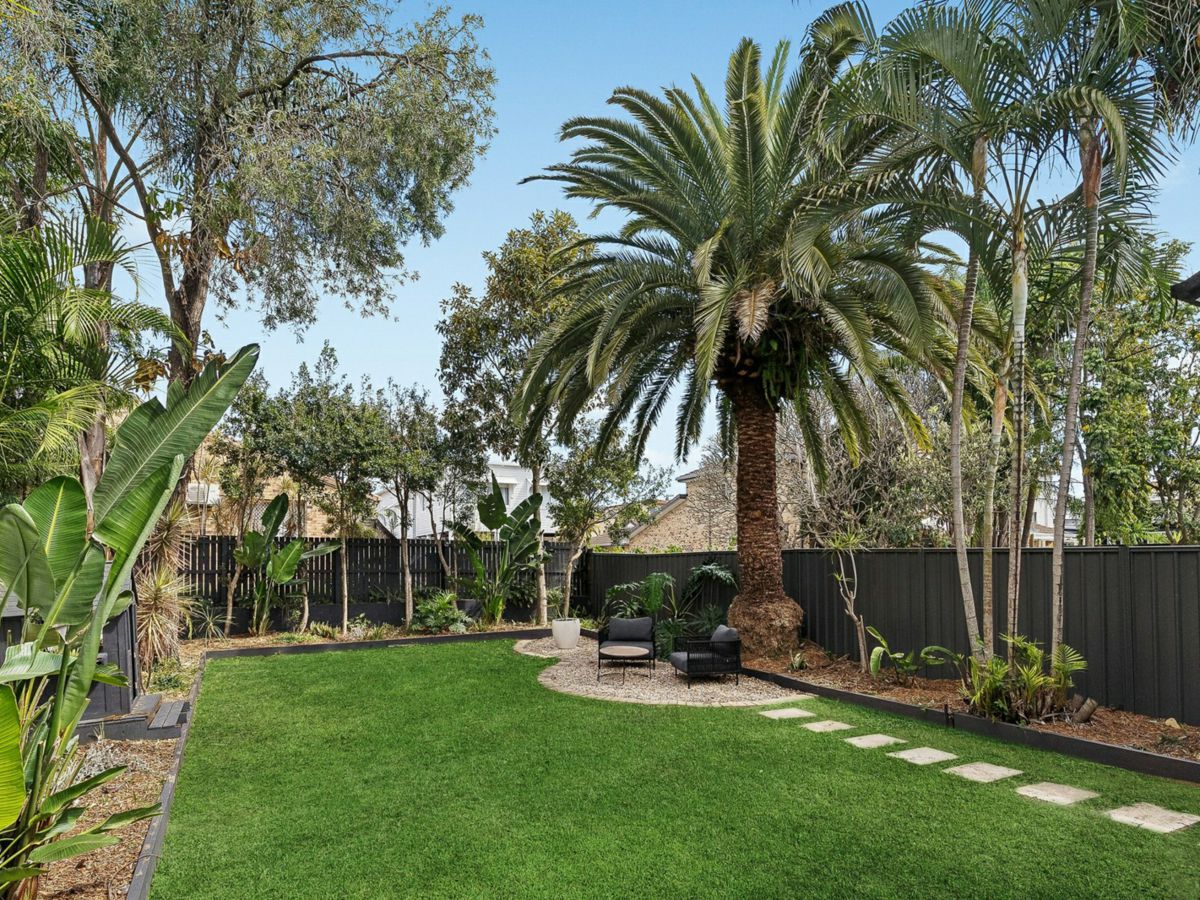 44 Broughton Road, Kedron - image 1