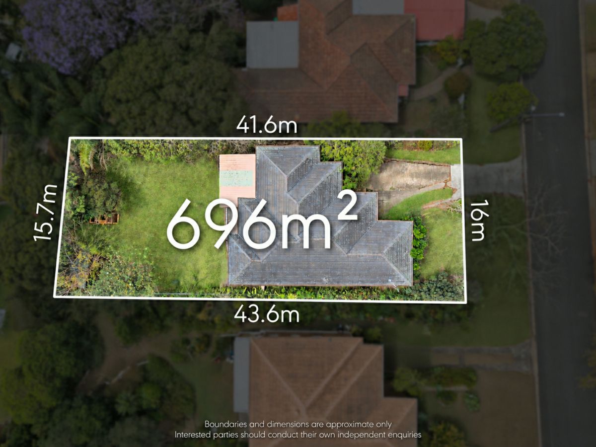 10 Varcoe Street, Wavell Heights - image 1