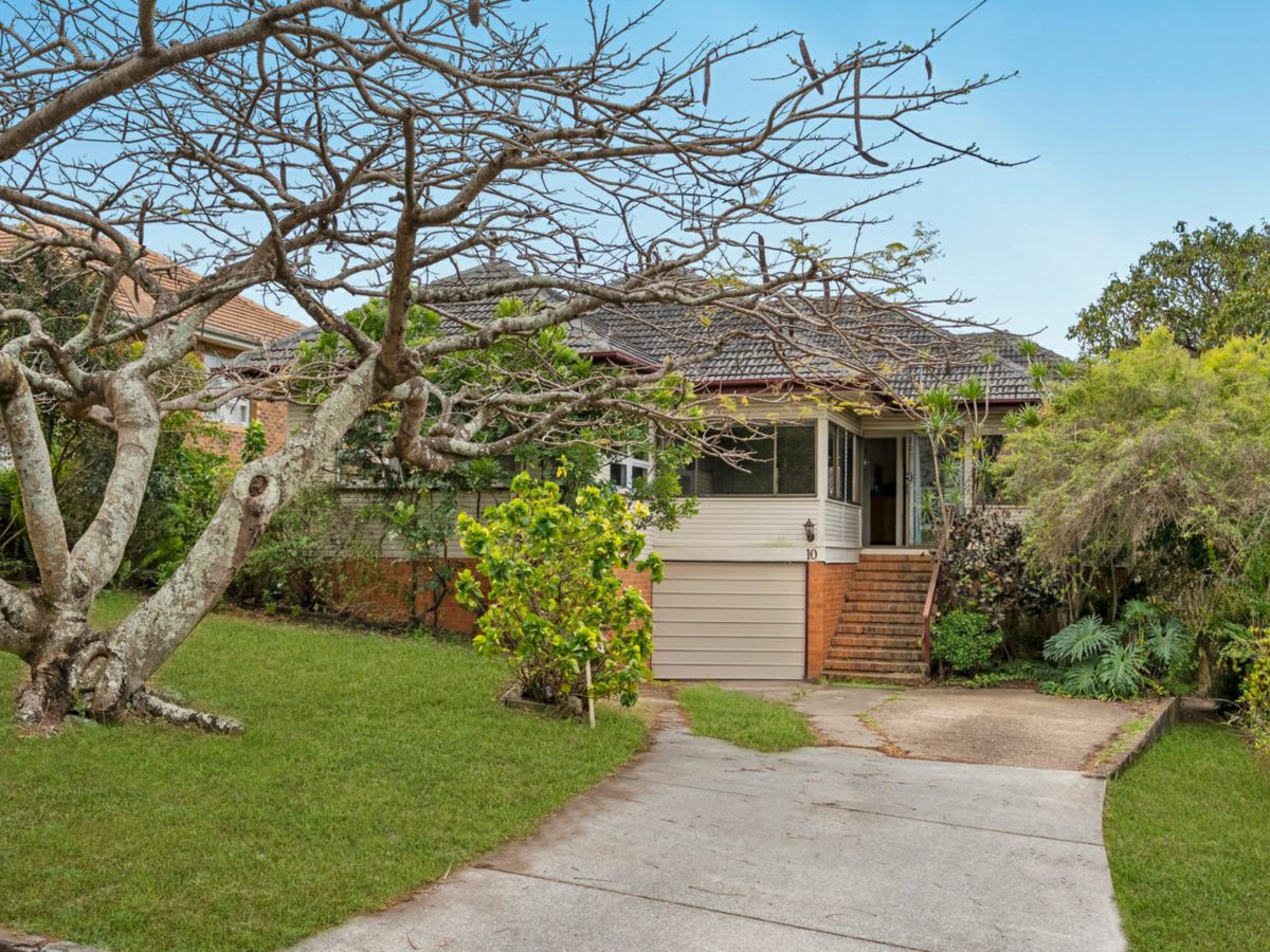10 Varcoe Street, Wavell Heights - image 1
