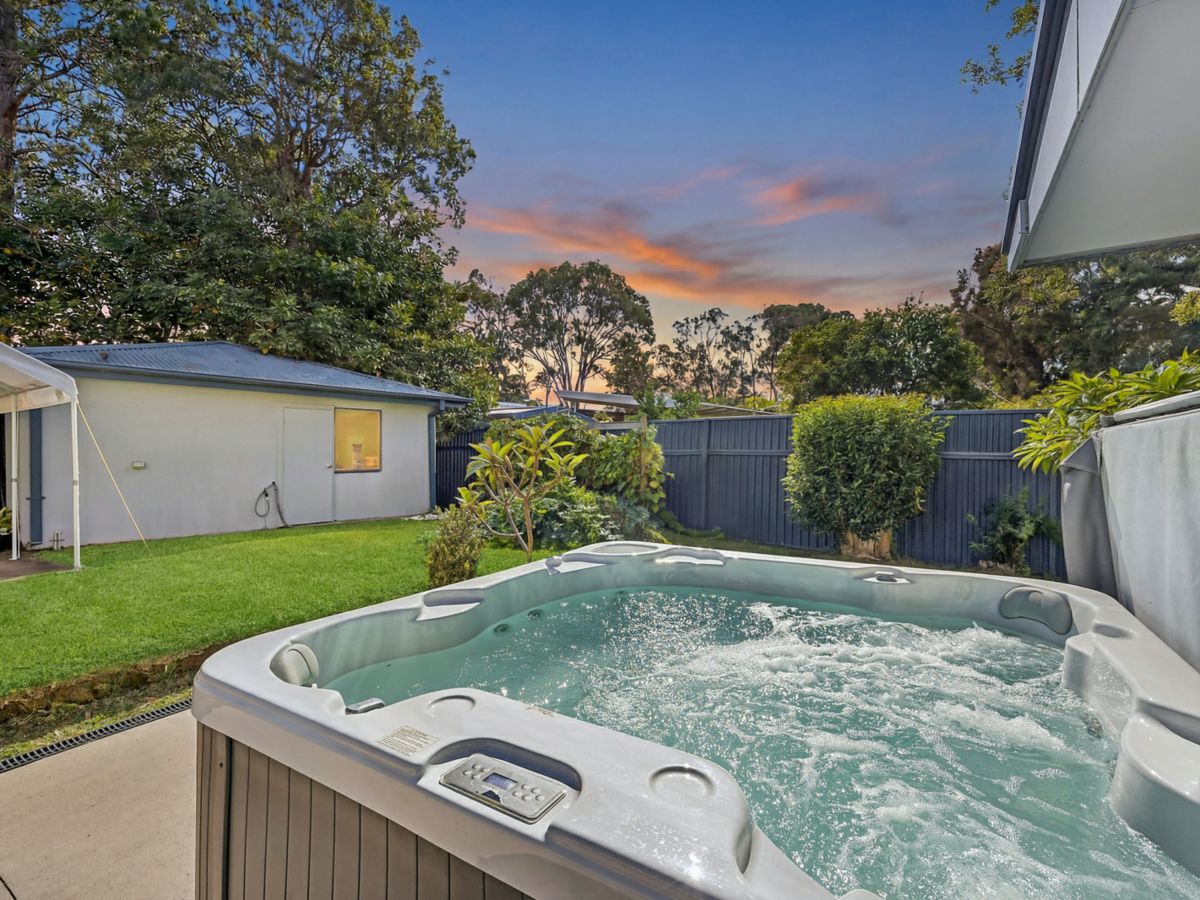 76 Buff Point Avenue, Buff Point - image 2