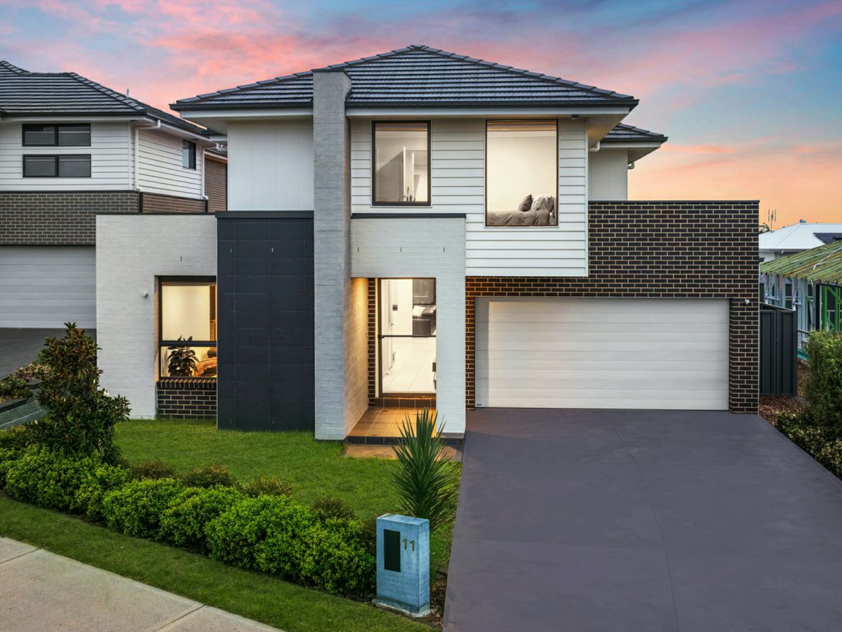 11 Satinwood Road, Woongarrah - image 2