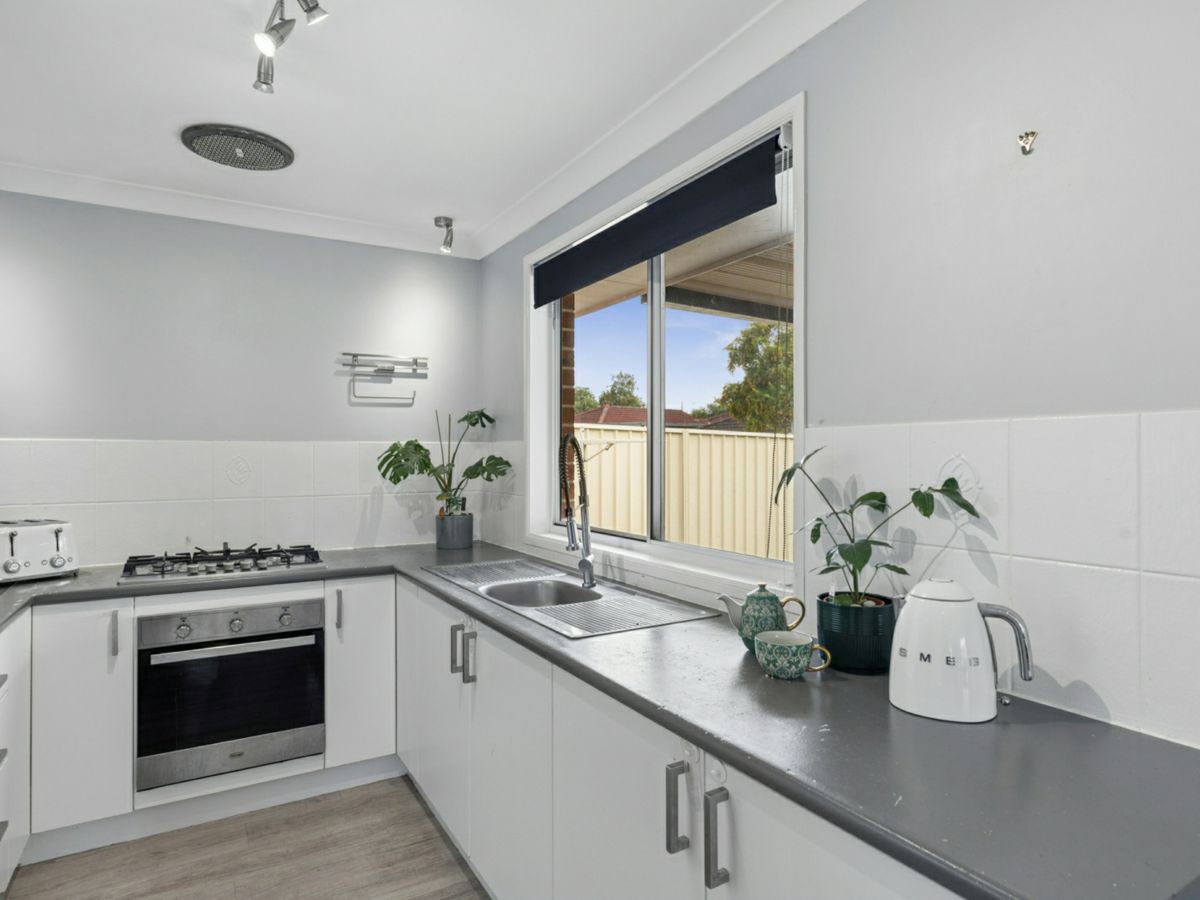 3 Fernhill Avenue, Hamlyn Terrace - image 3
