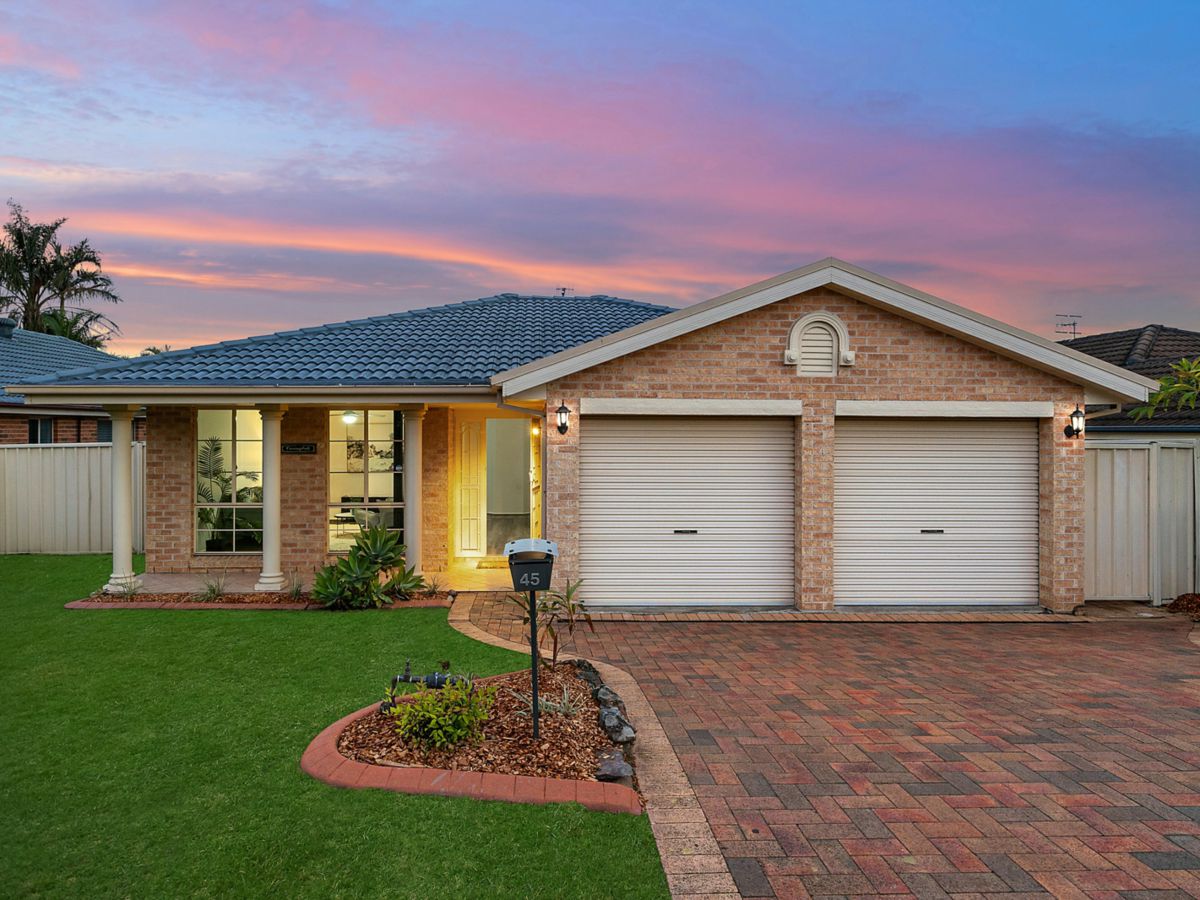 45 St Lawrence Avenue, Blue Haven - image 1