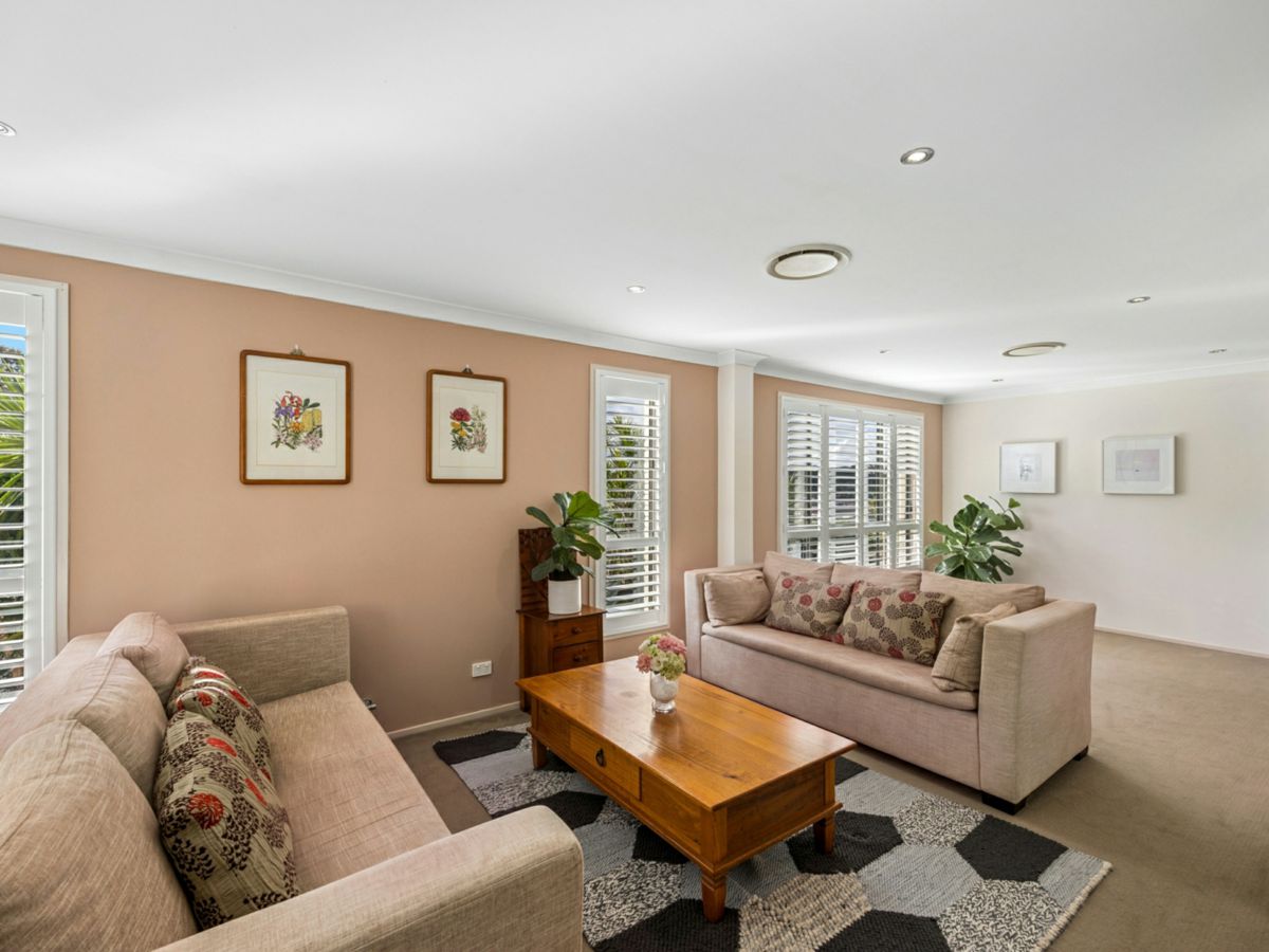 1 Voyager Street, Wadalba - image 2