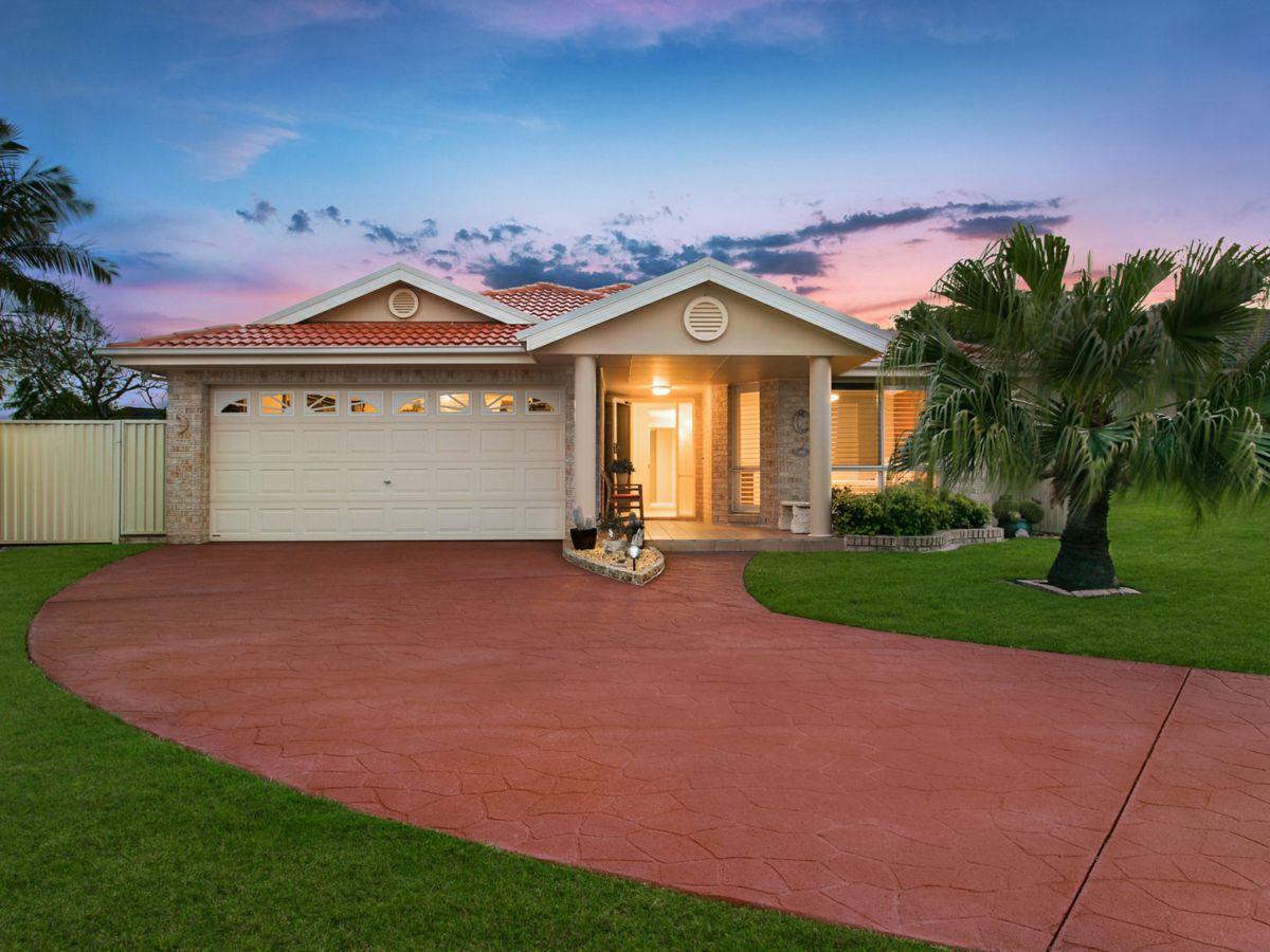 10 Wollemi Road, Woongarrah - image 1