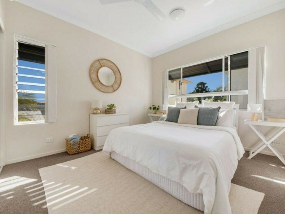 21/47 Barney Street, Barney Point - image 1