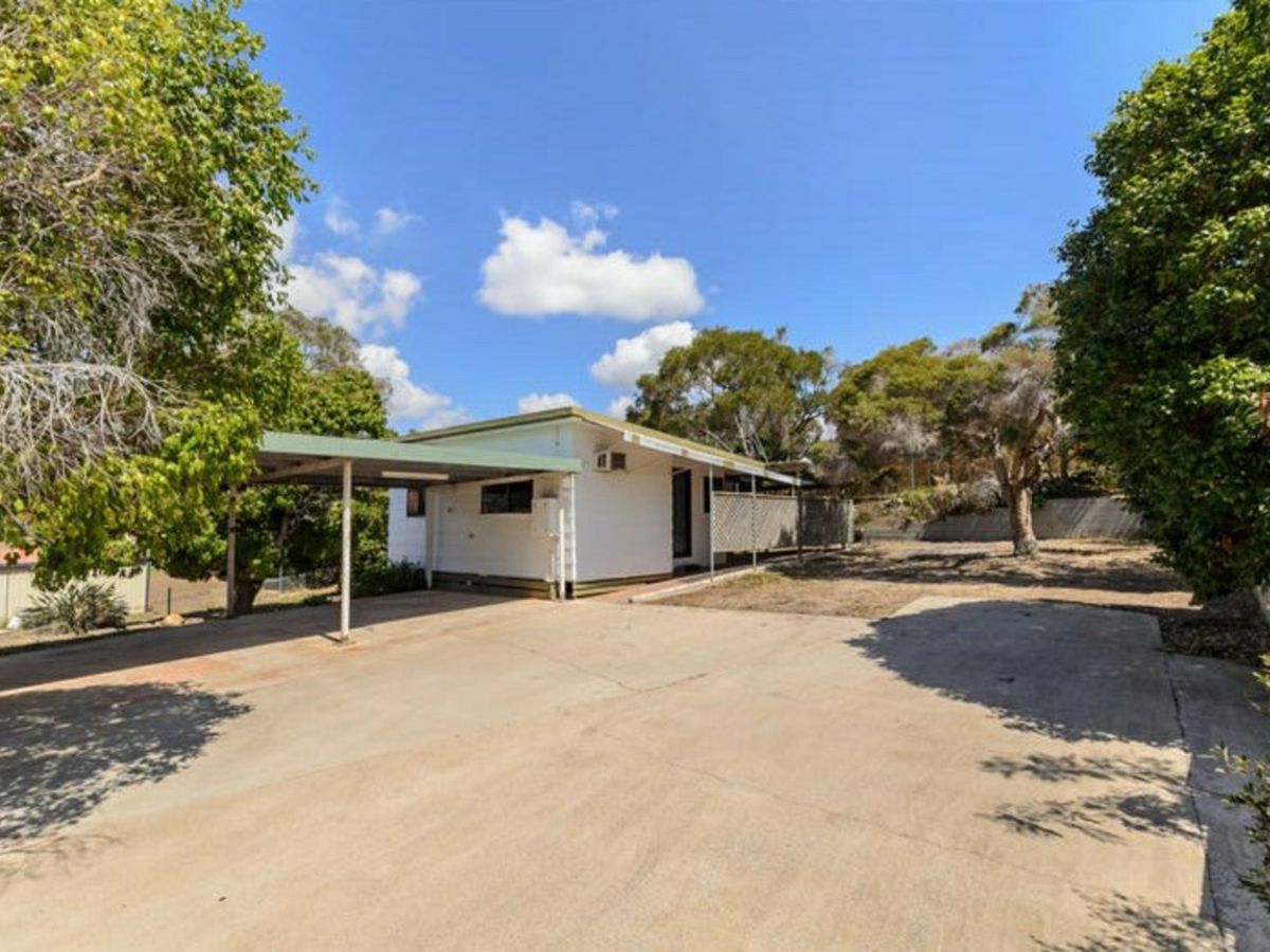 45 Higgins Street, West Gladstone - image 2