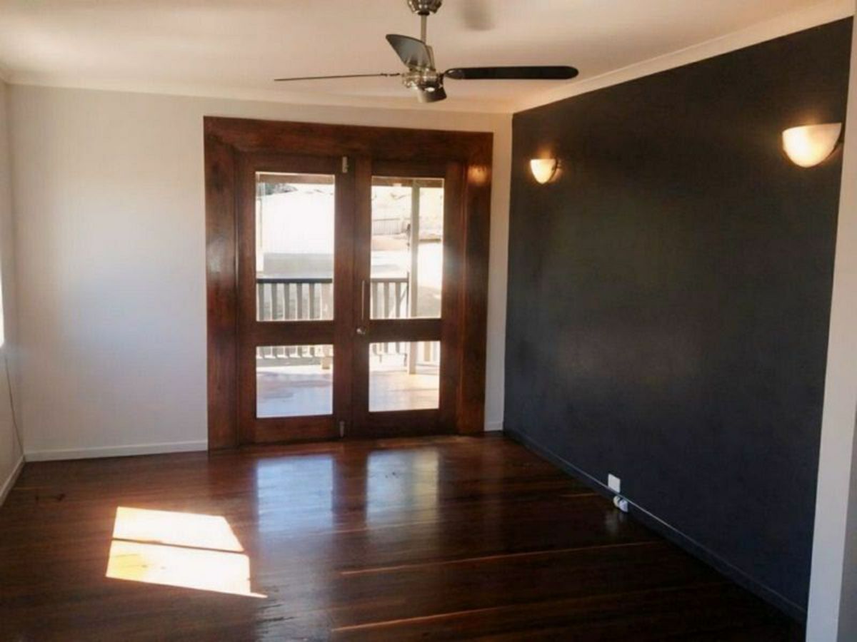 8 Geraldine Street, West Gladstone - image 2