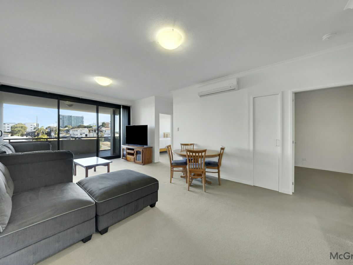 137/75 Central Lane, Gladstone Central - image 3