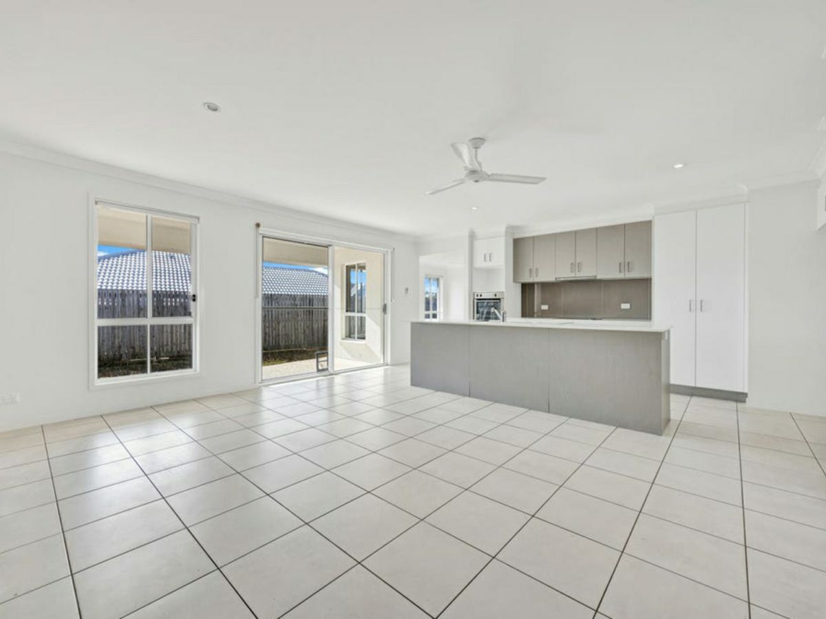 5 Blaxland Court, Glen Eden - image 2