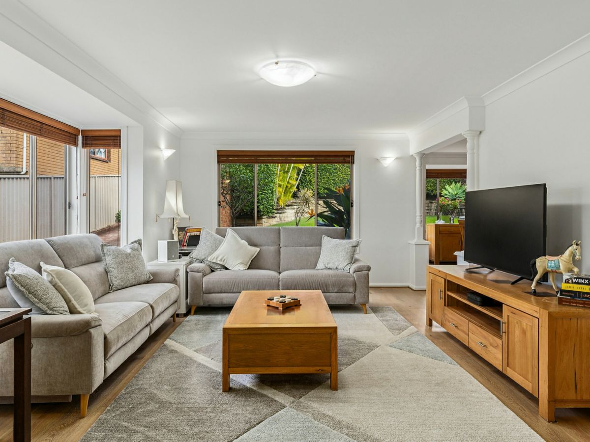 8 Oxford Falls Road, Beacon Hill - image 3