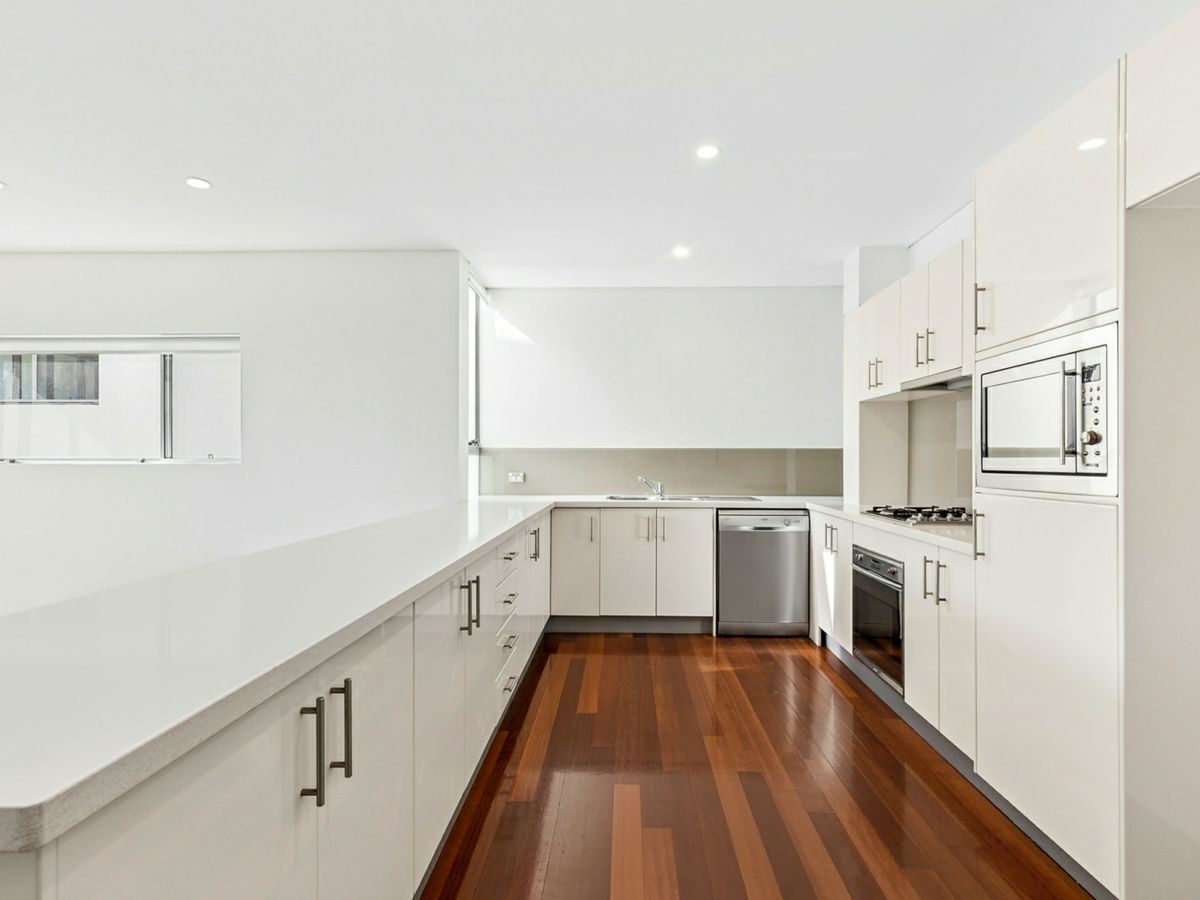 15/35 Sturdee Parade, Dee Why - image 2
