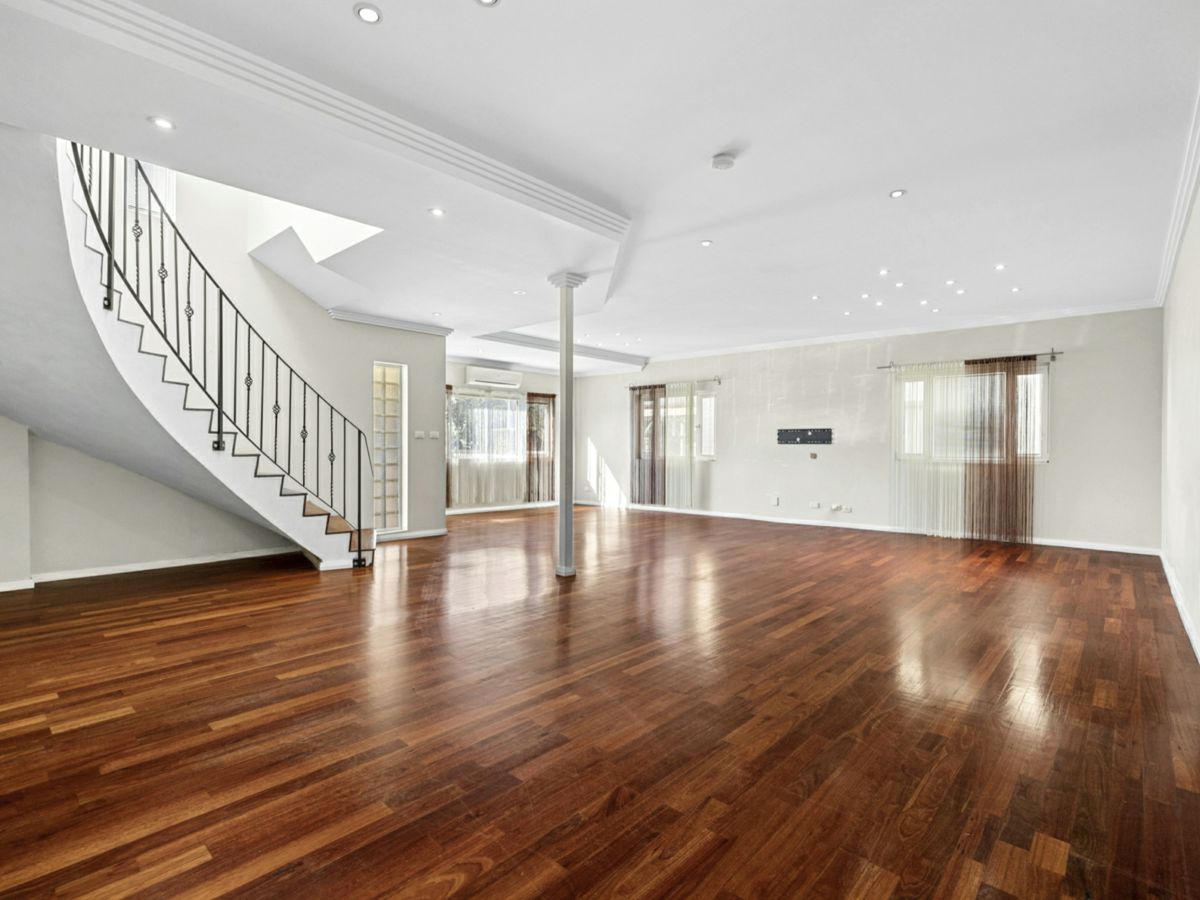 156 Alfred Street, Narraweena - image 3