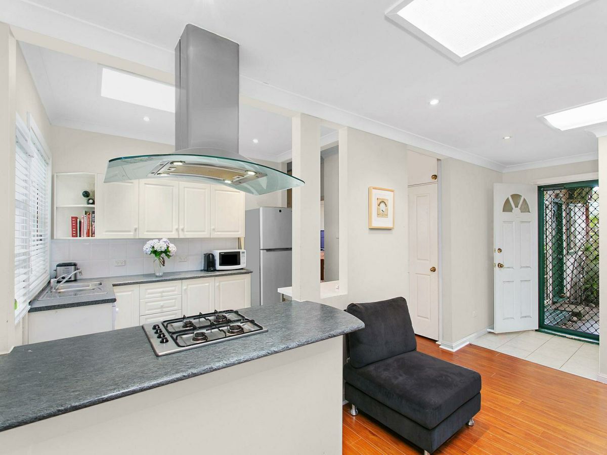 14 Waterloo Street, Narrabeen - image 2