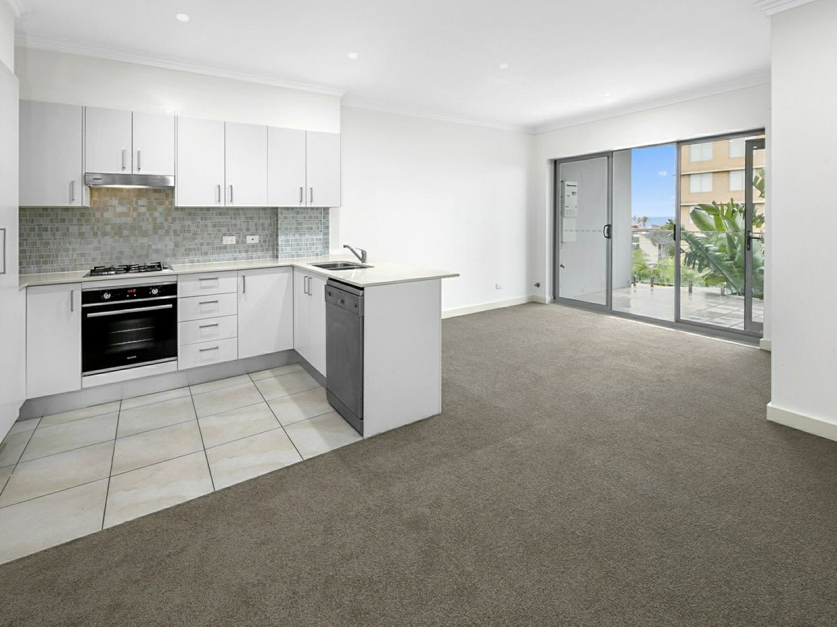 8/56A Park Street, Narrabeen - image 3
