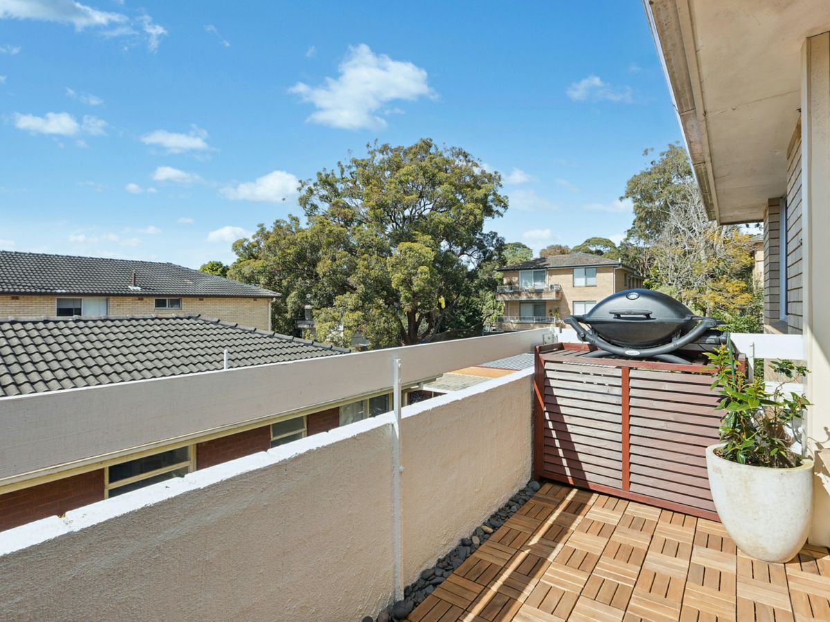 9/24 Lismore Avenue, Dee Why - image 3