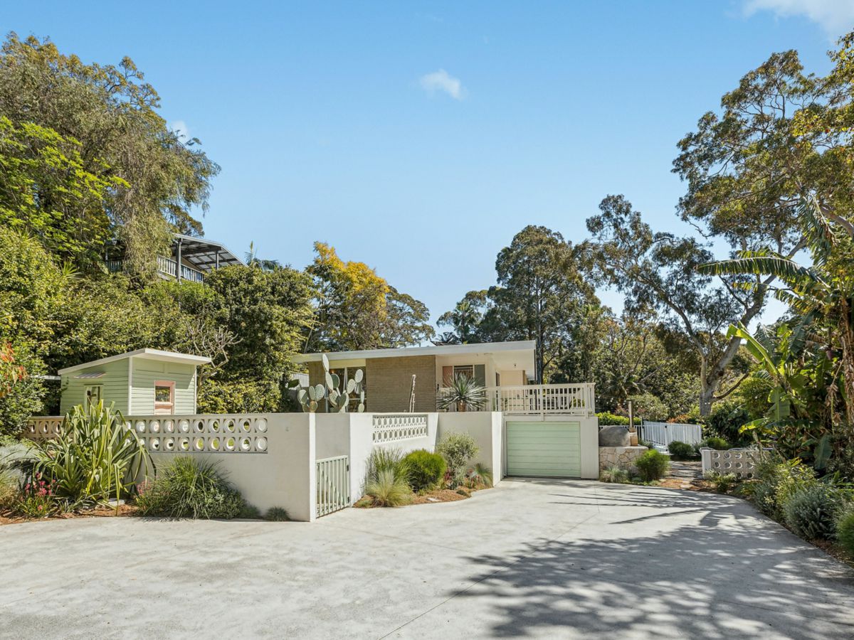 4 Birinta Street, Narraweena - image 1