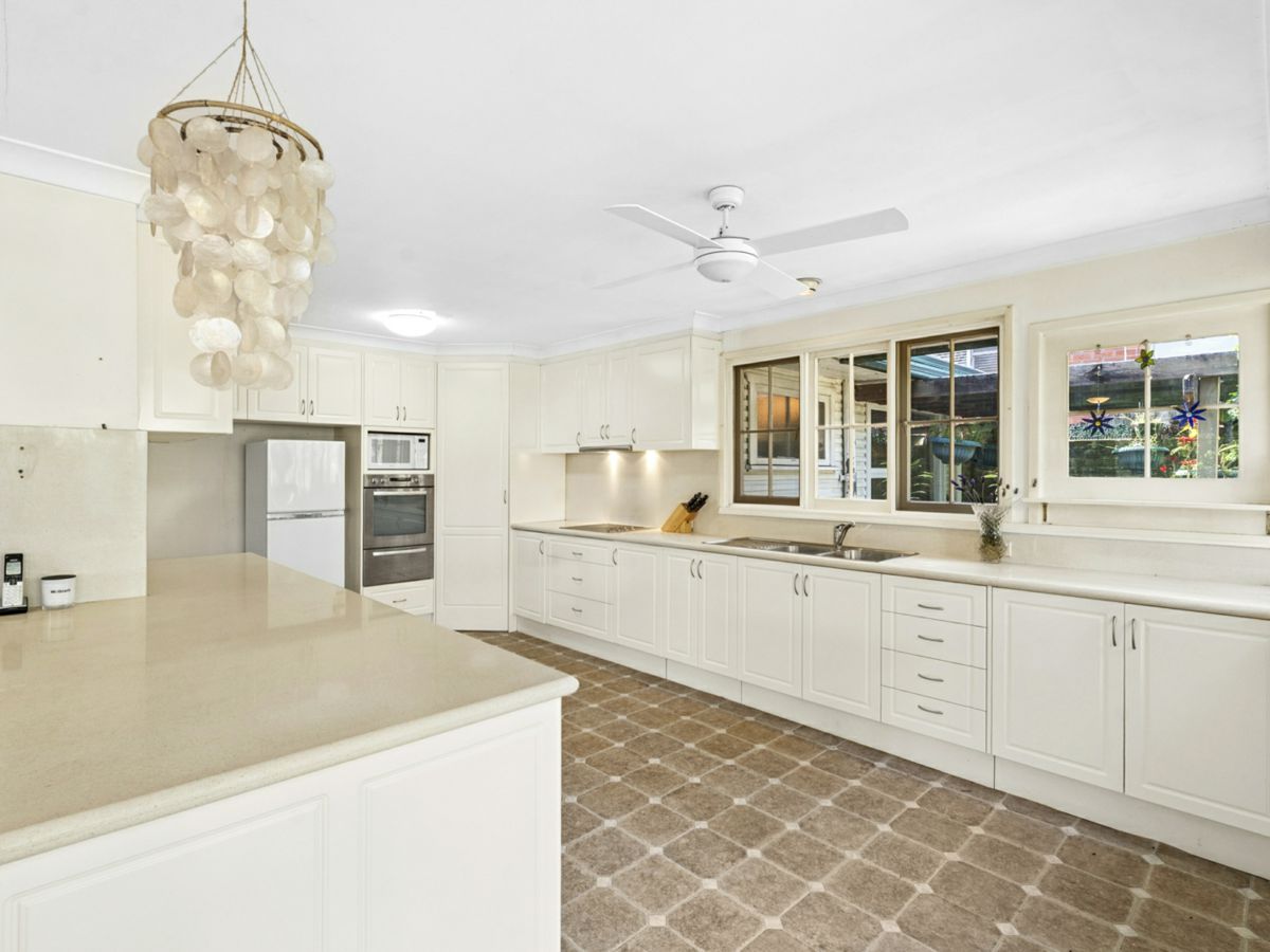 19 Pertaka Place, Narraweena - image 3
