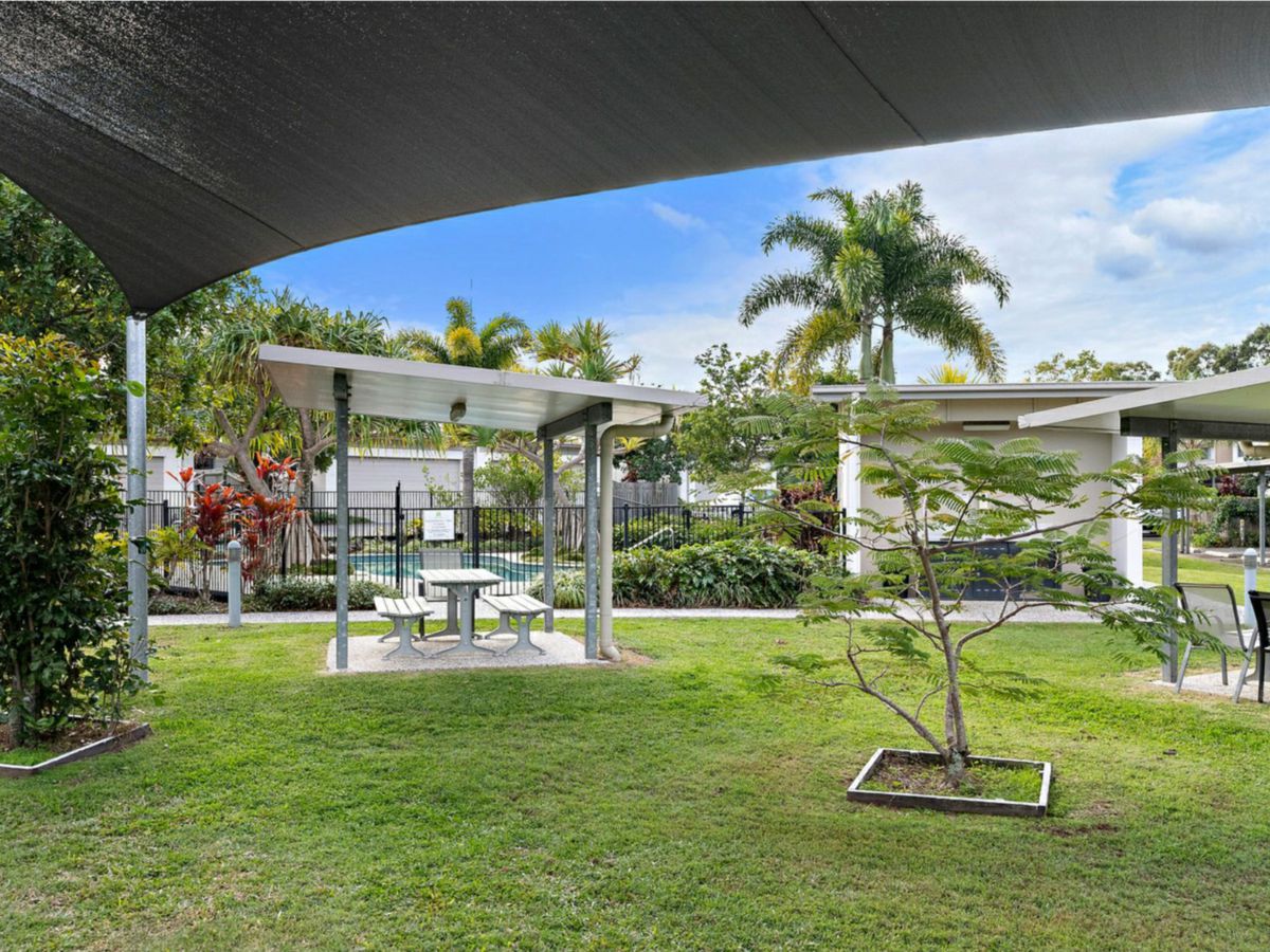 402/25 Chancellor Village Boulevard, Sippy Downs - image 1