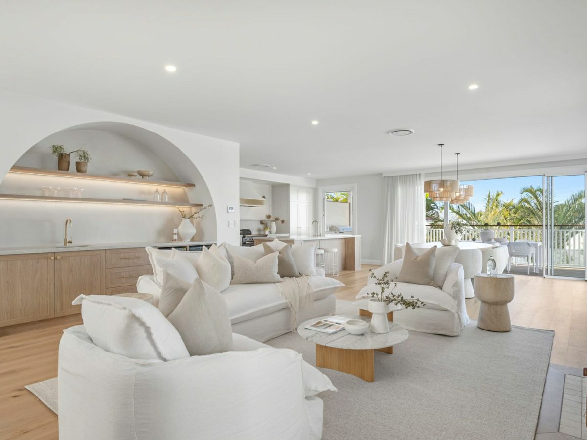 52 Southern Cross Parade, Sunrise Beach - image 2