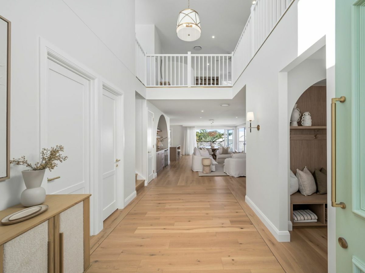 52 Southern Cross Parade, Sunrise Beach - image 3