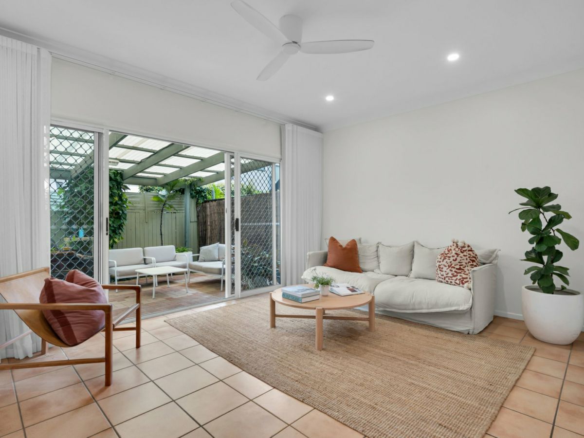 5/18 James Street, Noosaville - image 2