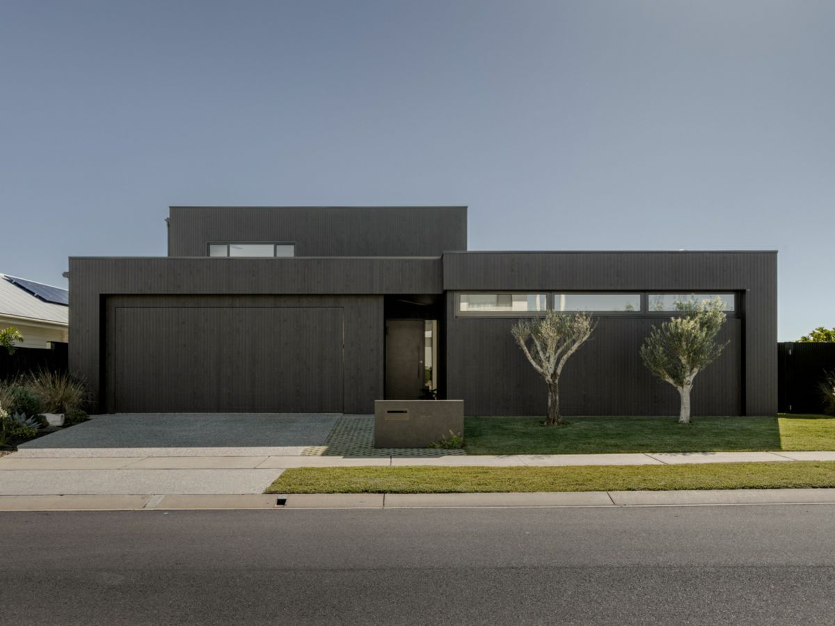 2 Sunhaven Avenue, Skennars Head - image 2