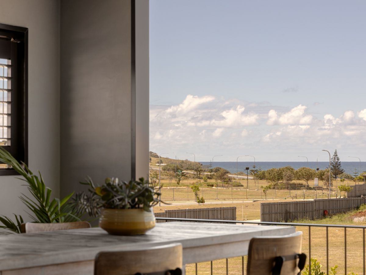 2 Sunhaven Avenue, Skennars Head - image 3