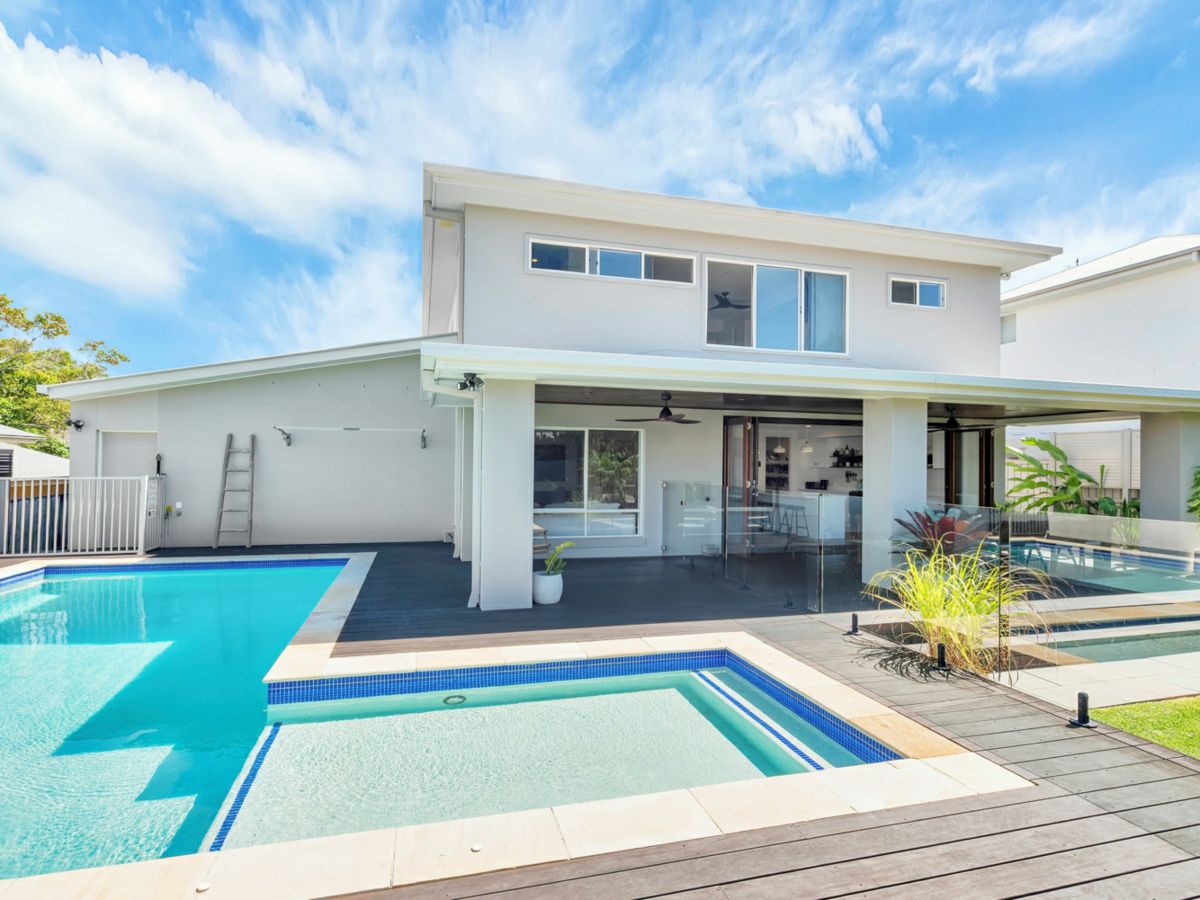 5 Morton Way, Skennars Head - image 1