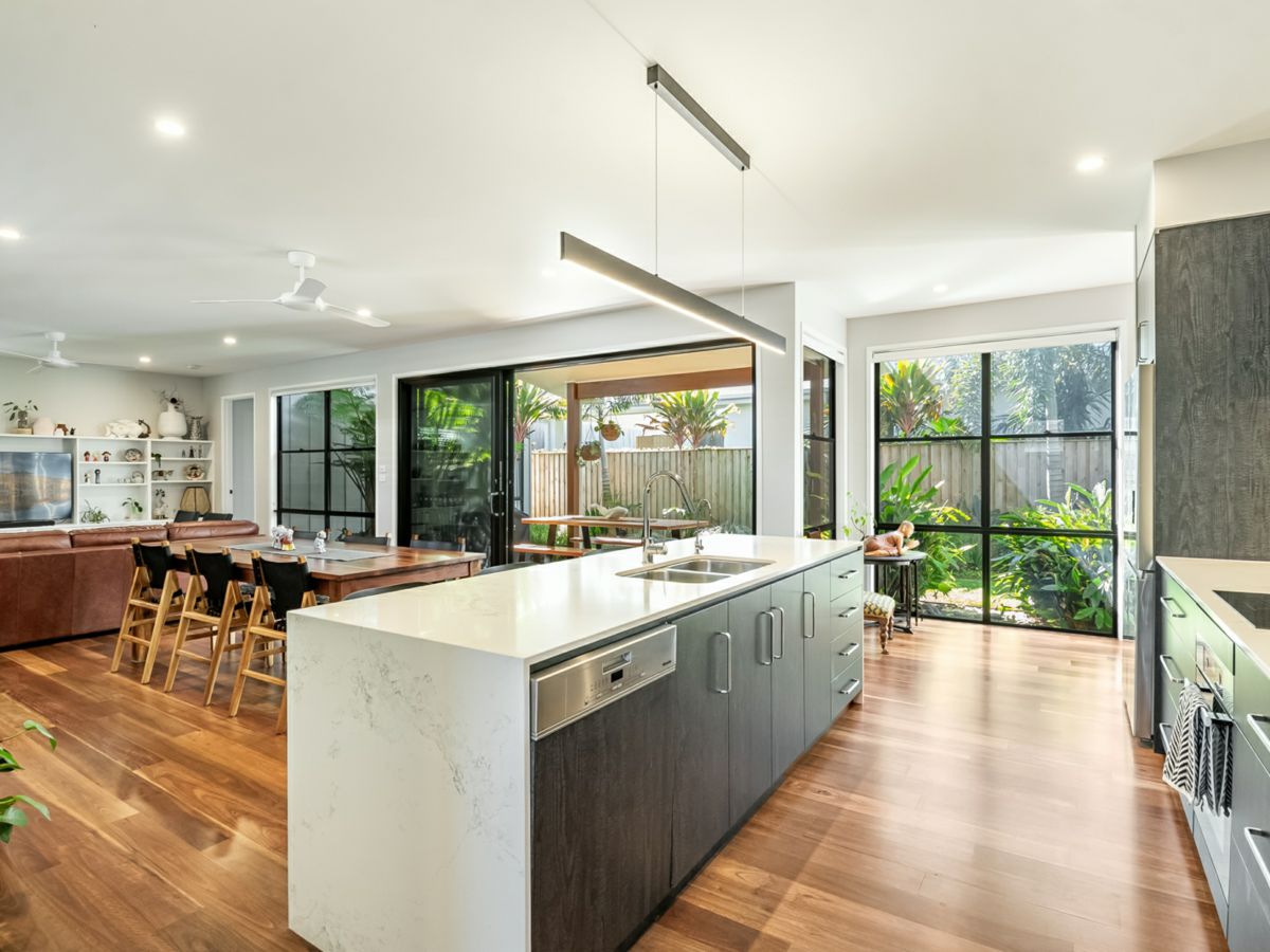 9 Sand Street, Skennars Head - image 3