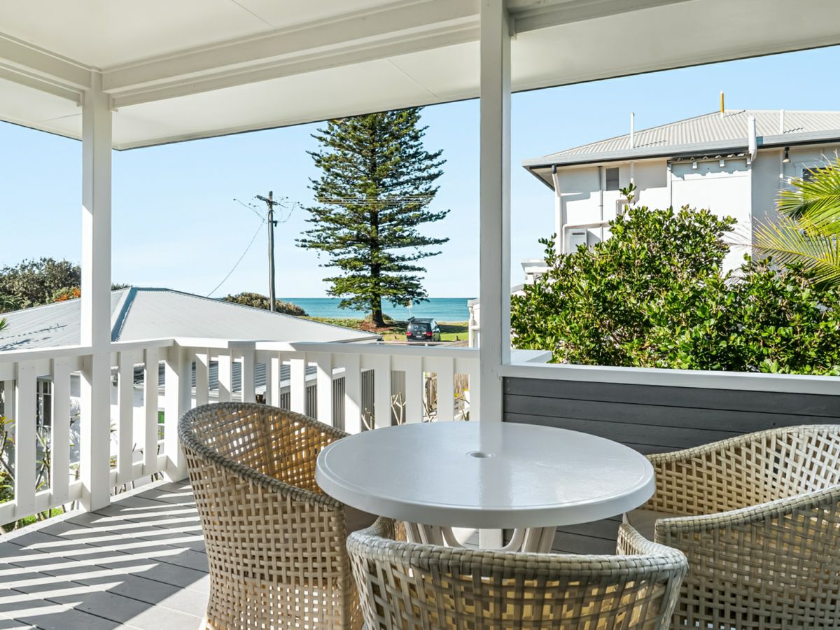 2/41 Pacific Parade, Lennox Head - image 1