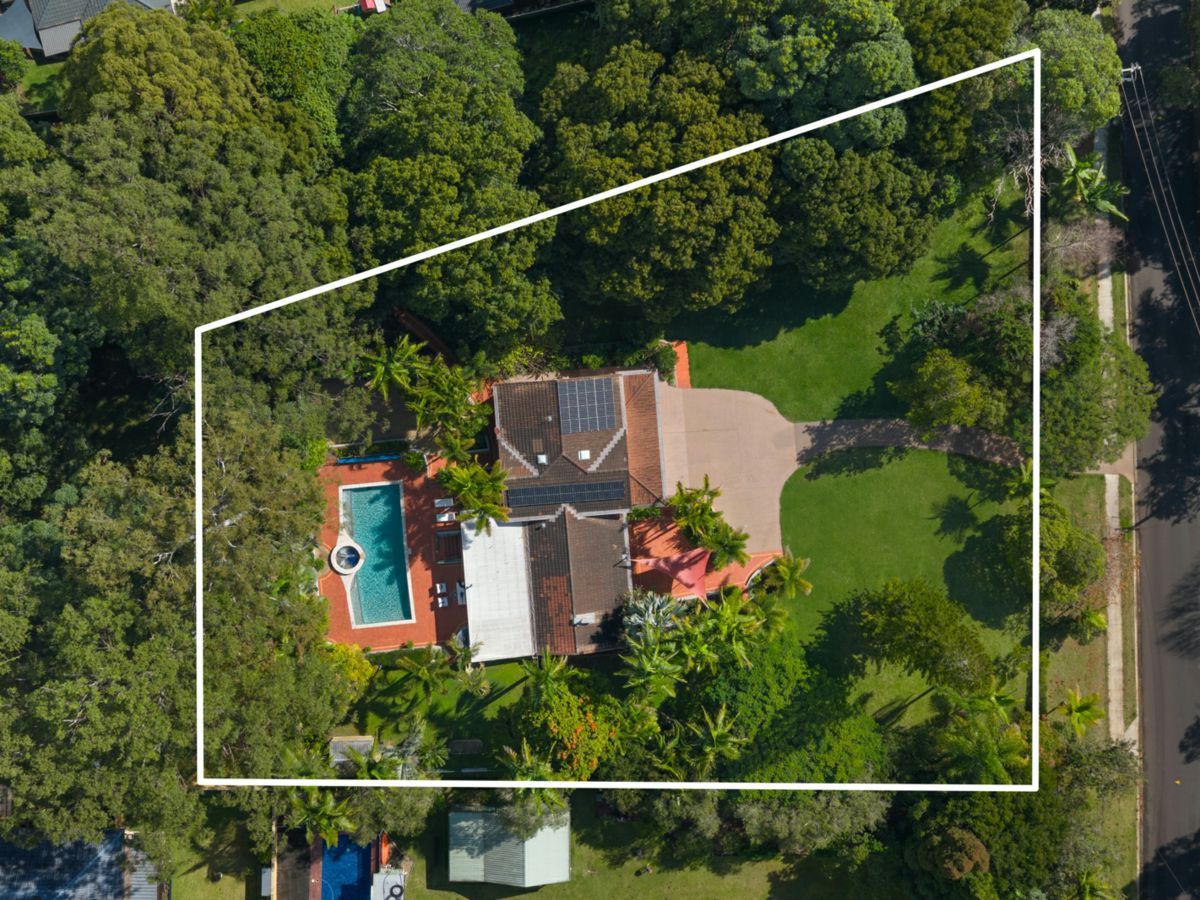24 McIntosh Road, Chilcotts Grass - image 2