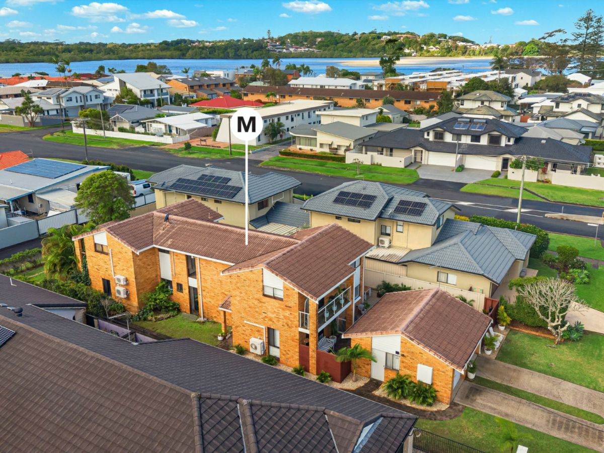 2/31 Fox Street, Ballina - image 2