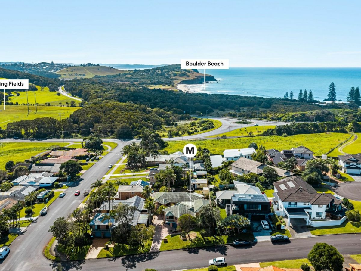 1/102 Killarney Crescent, Skennars Head - image 1