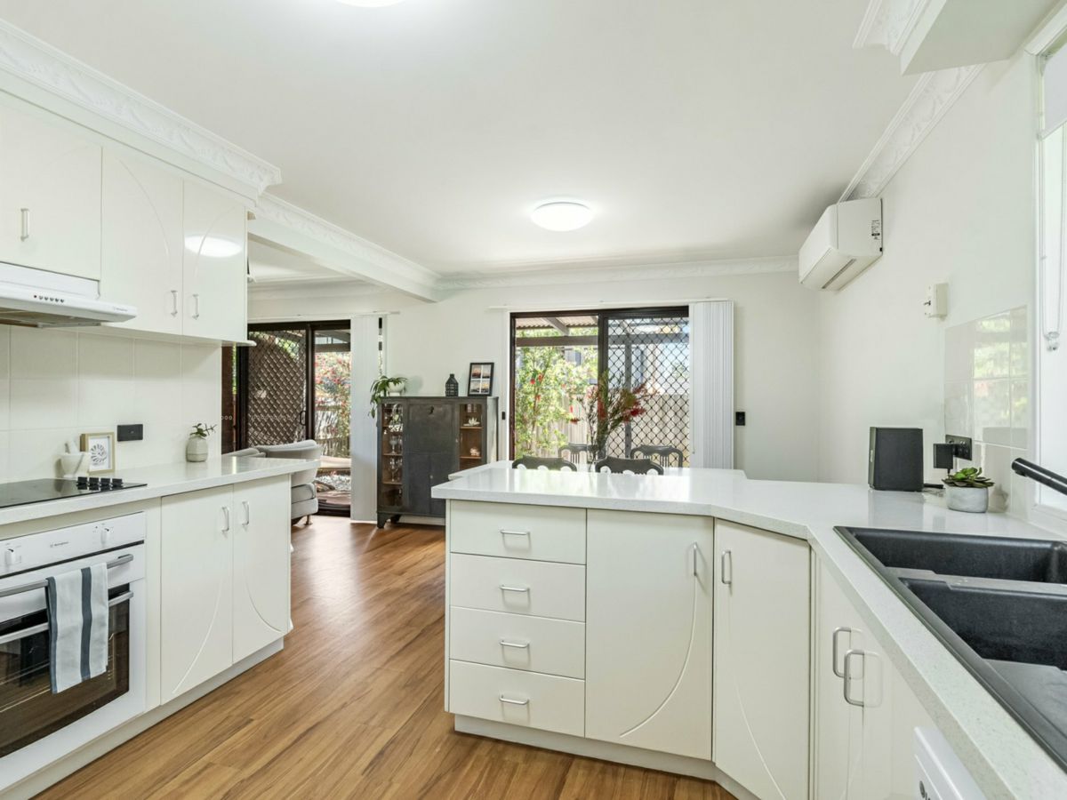 Unit 4/5 Beachfront Parade, East Ballina - image 2