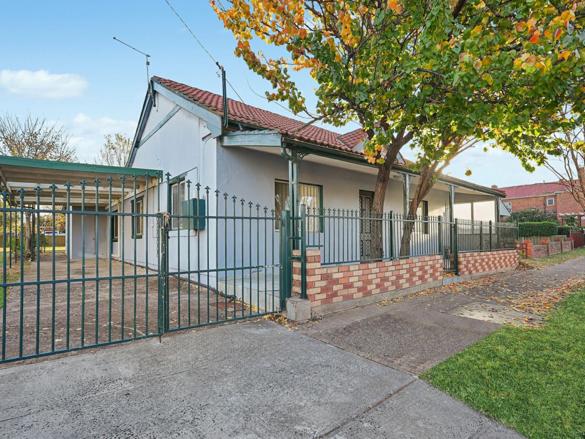 288 Howick Street, Bathurst - image 1