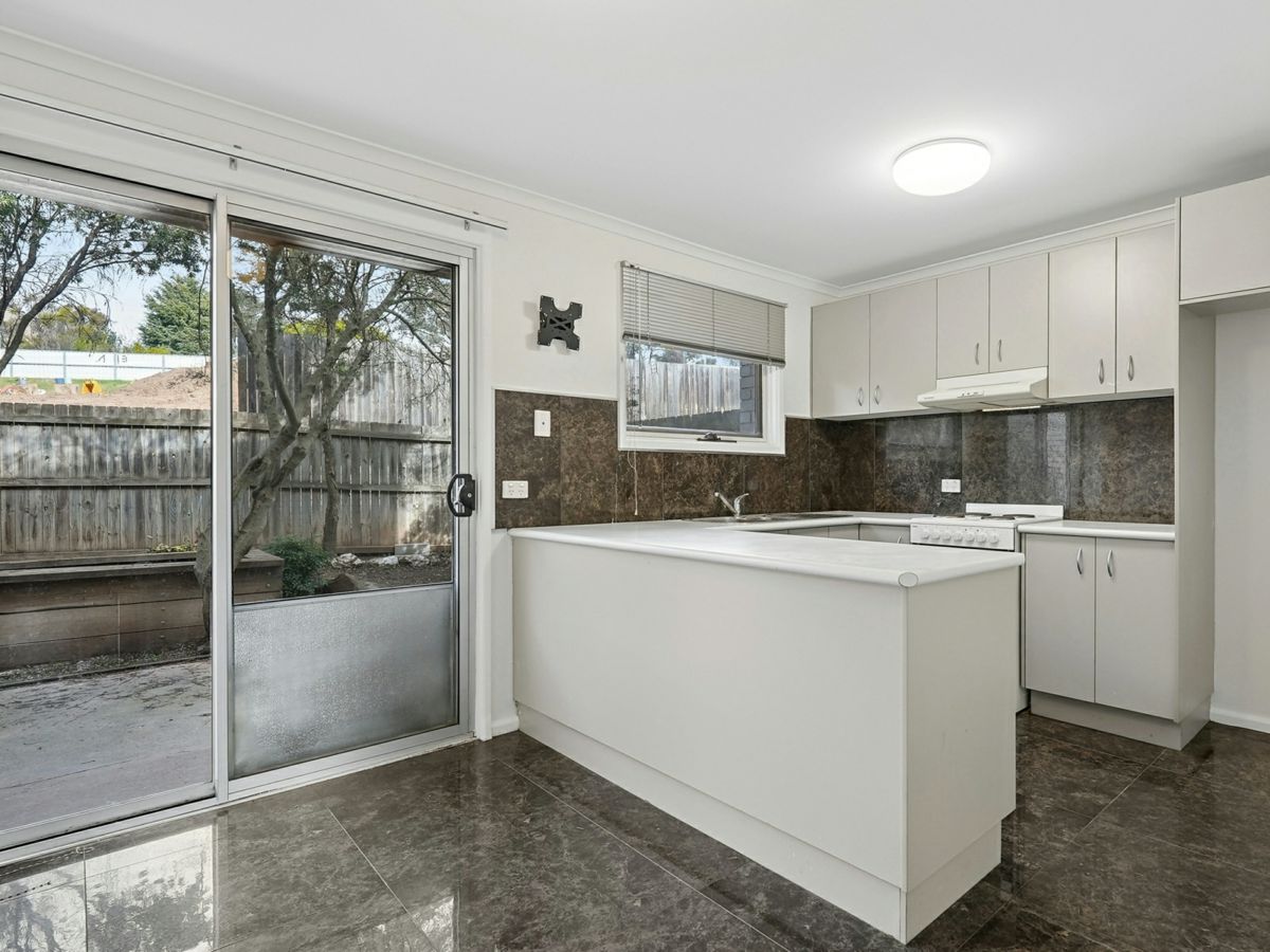 22 Ribbon Gum Place, Windradyne - image 3