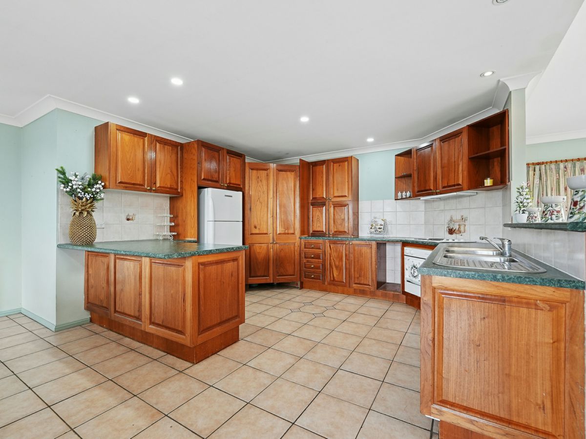 6 Napier Street, Windradyne - image 3
