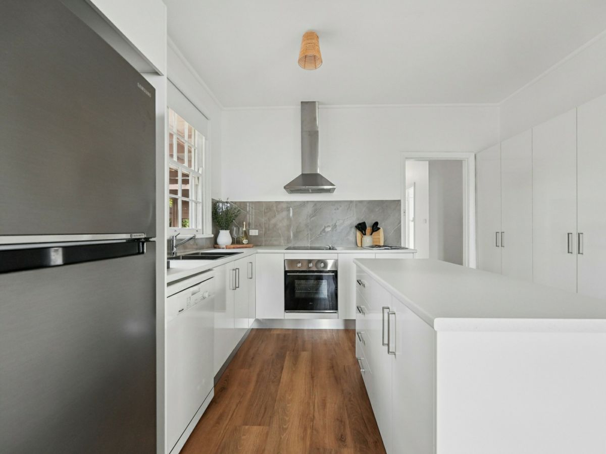 342 Russell Street, West Bathurst - image 3