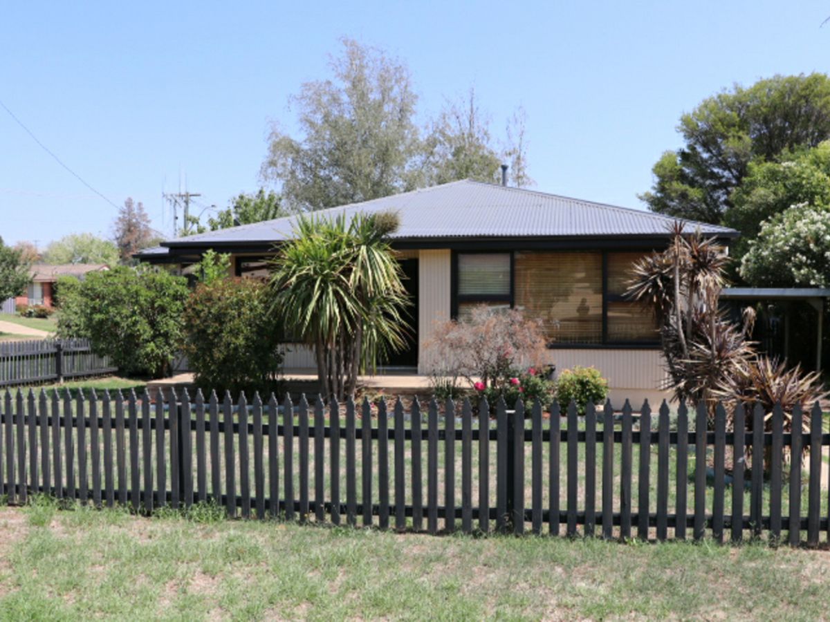 317 Rankin Street, Bathurst - image 1