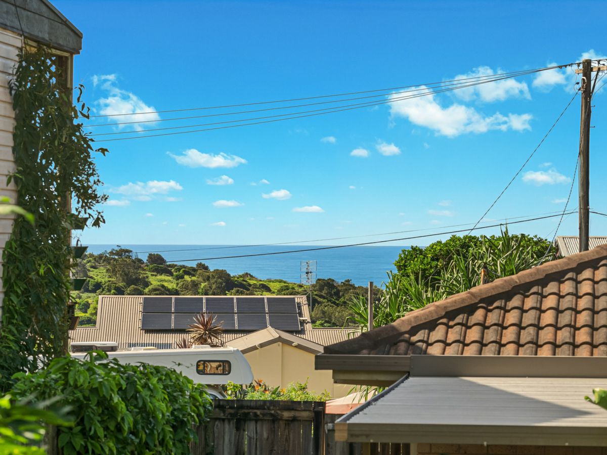 37 Sandstone Crescent, Lennox Head - image 3