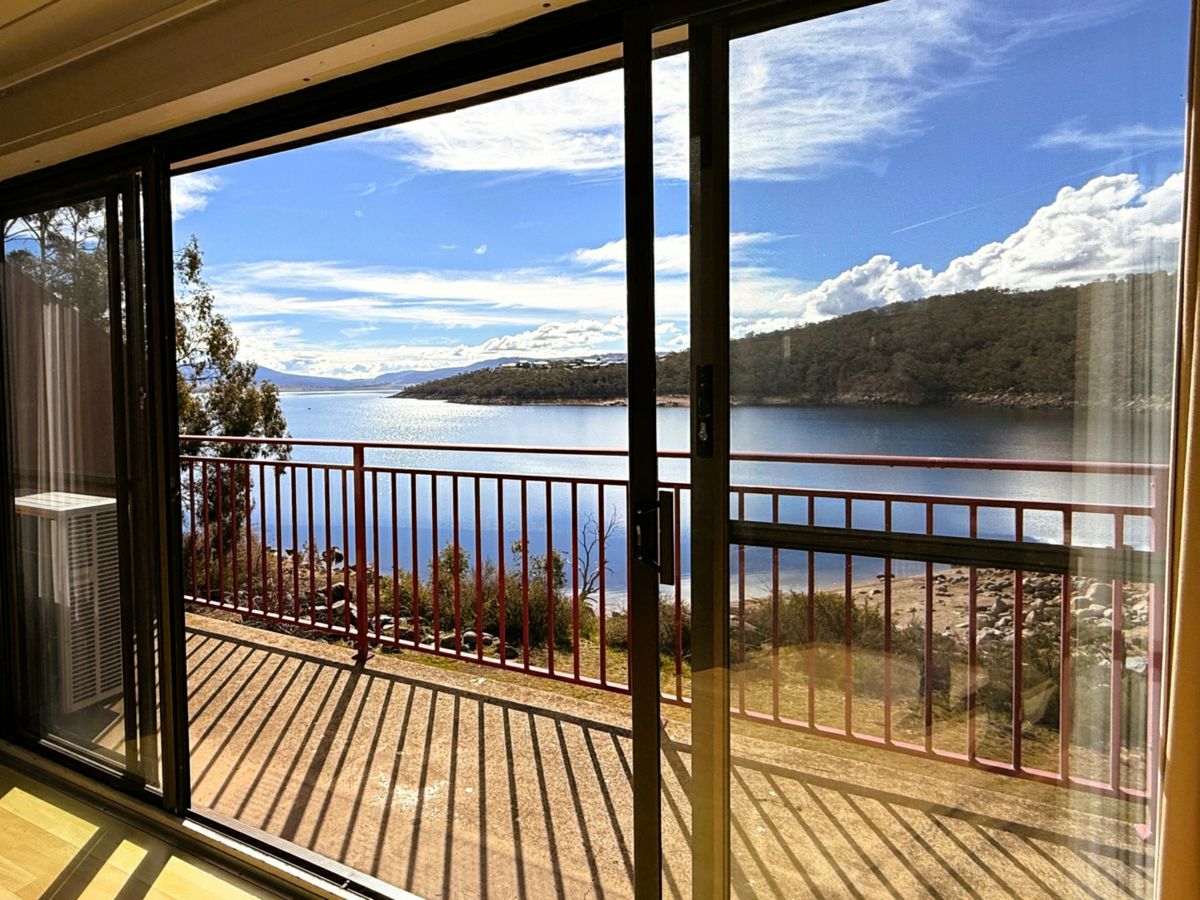 2/27 Townsend Street, Jindabyne - image 1