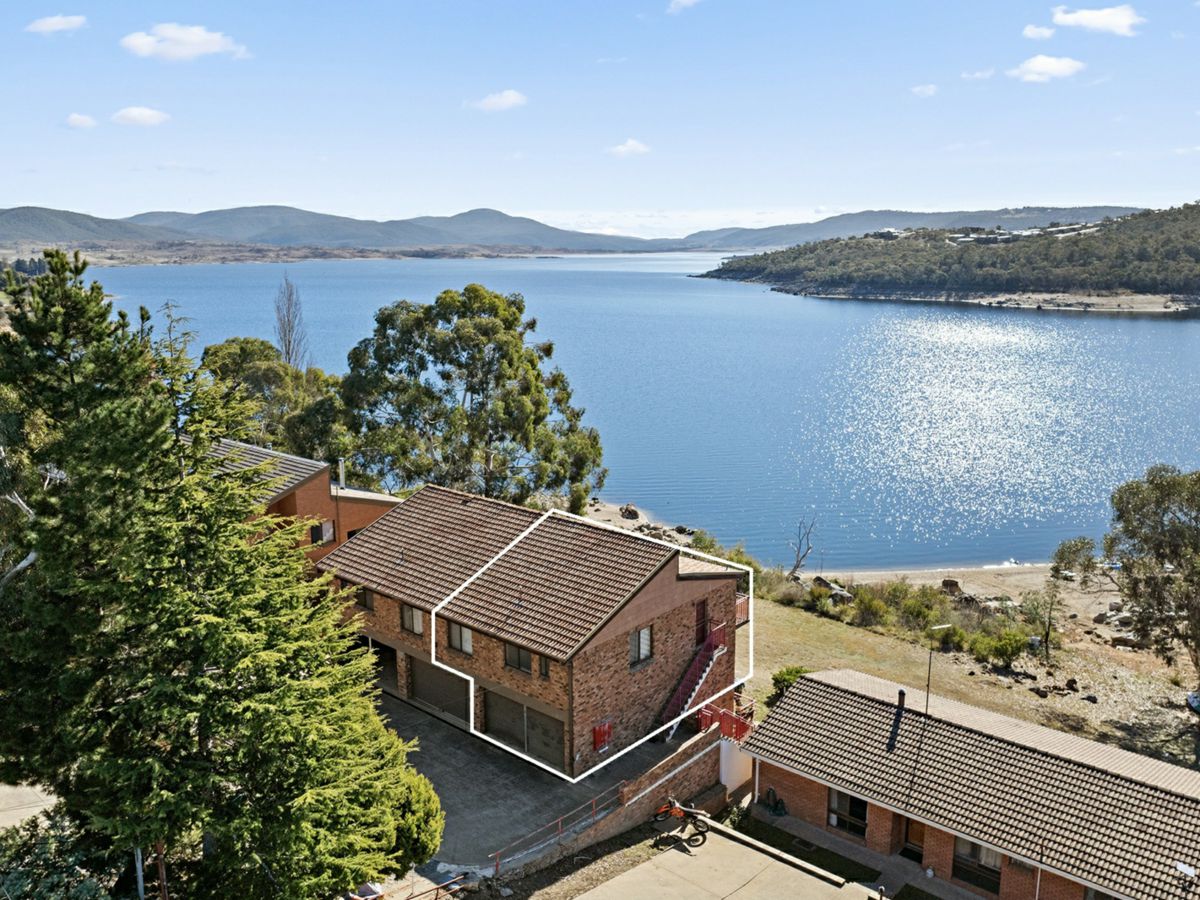 2/27 Townsend Street, Jindabyne - image 1