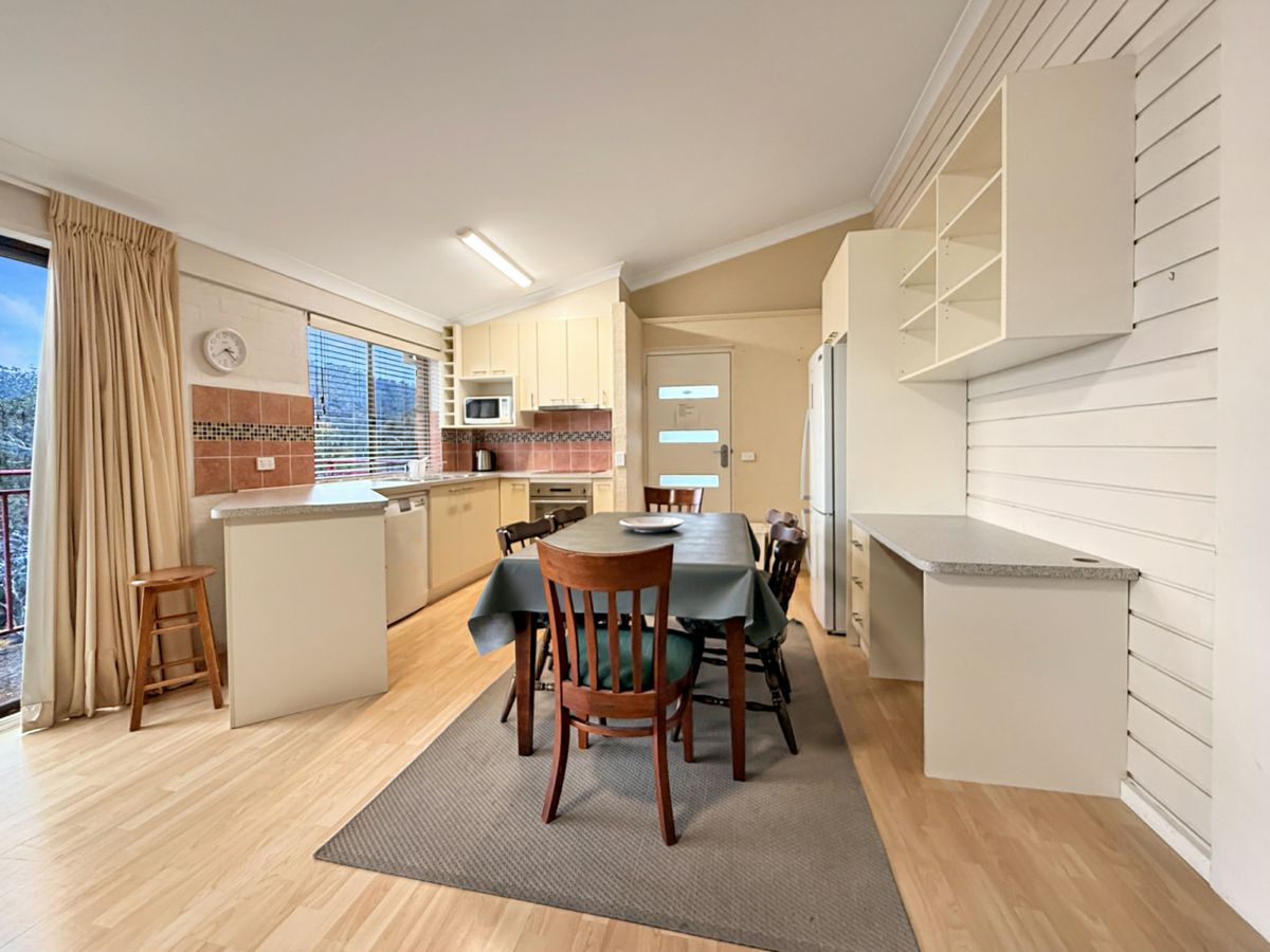 2/27 Townsend Street, Jindabyne - image 3