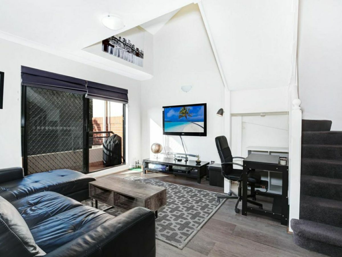 11/553 Mowbray Road, Lane Cove - image 1