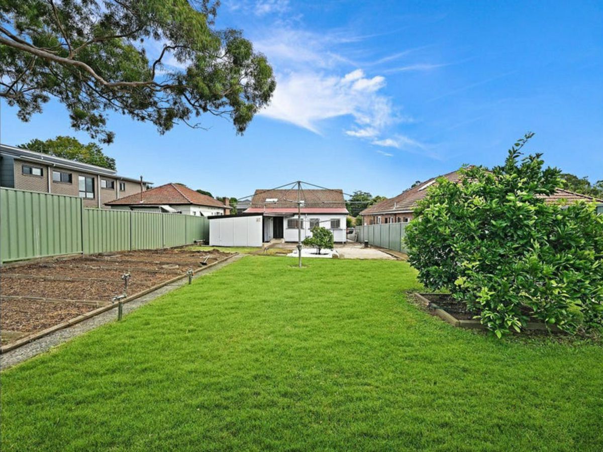 11 Irvine Crescent, Ryde - image 1