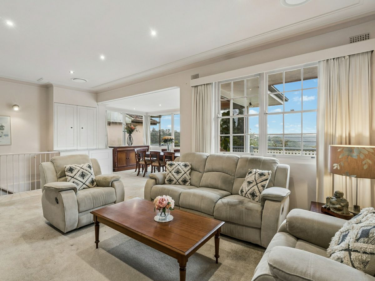 87 Headland Road, Castle Cove - image 2