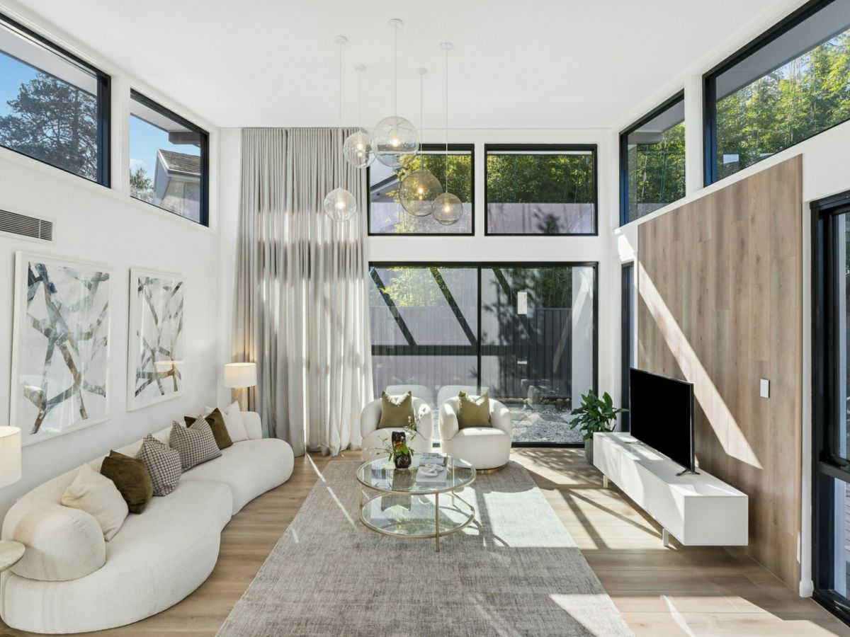 13 Deepwater Road, Castle Cove - image 2